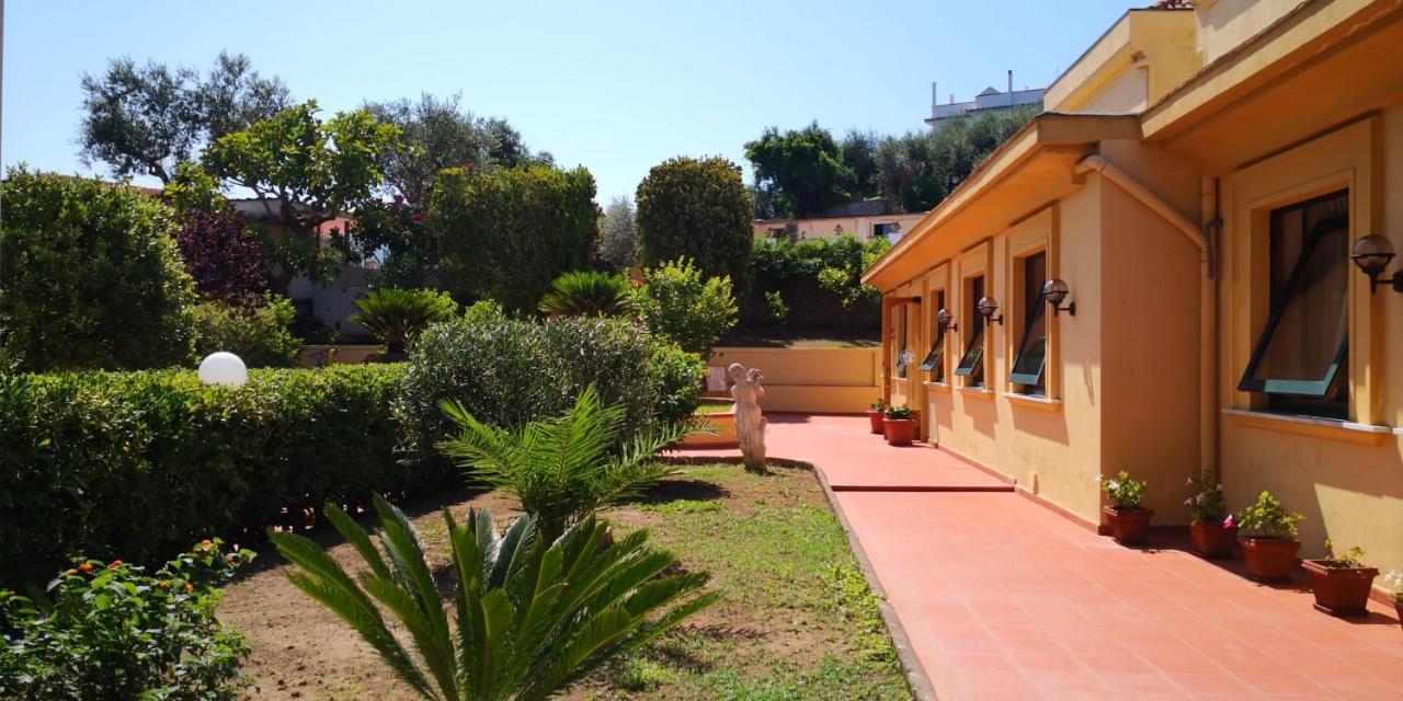 Hotel Villa Igea Sorrento Exterior foto
