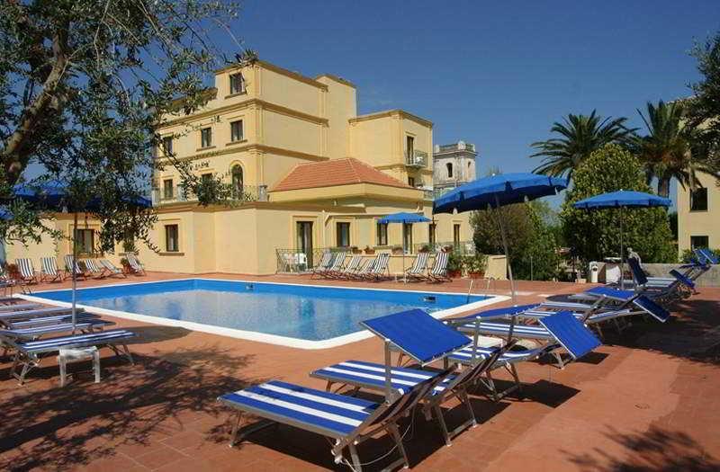 Hotel Villa Igea Sorrento Exterior foto